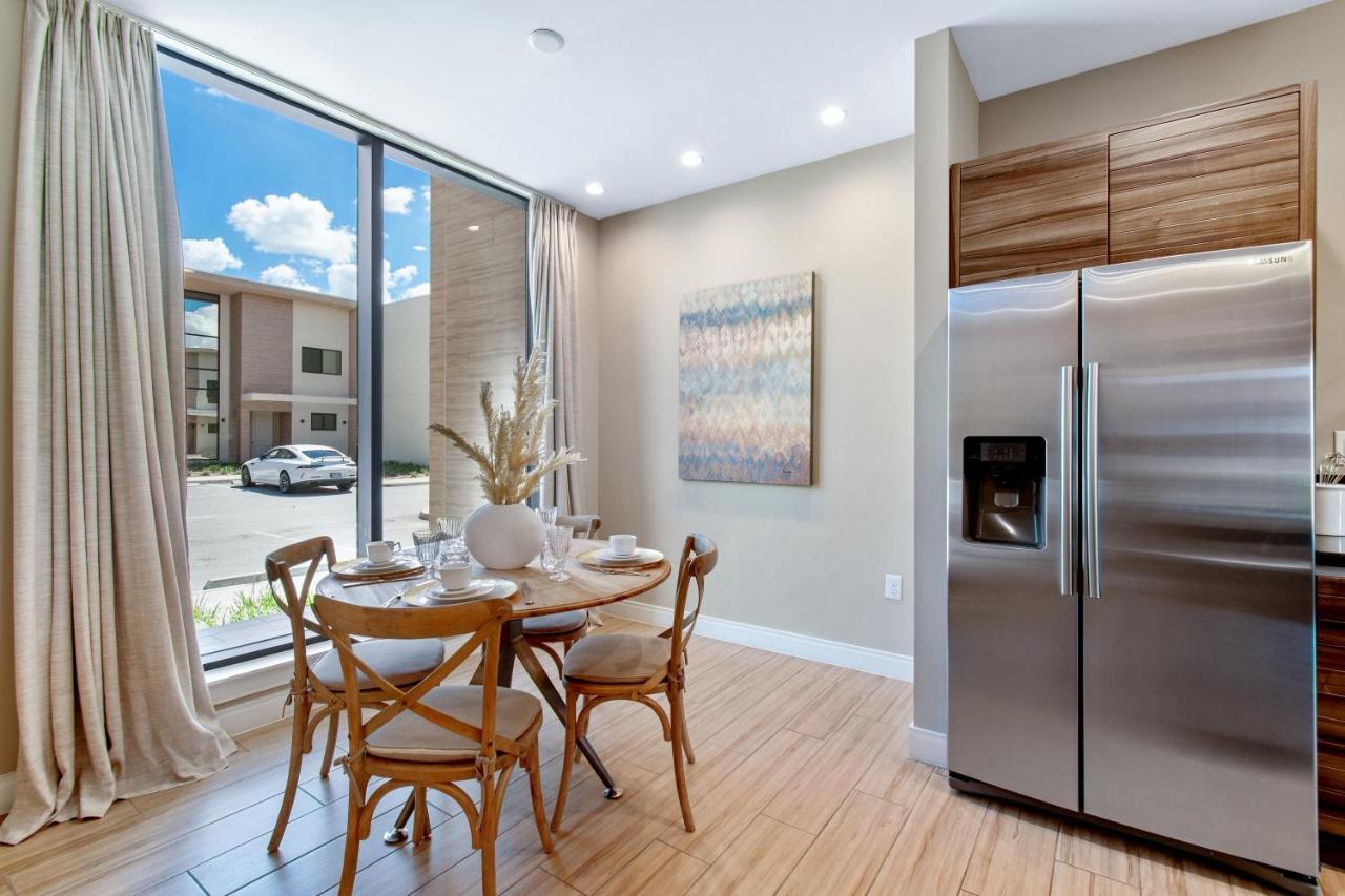 Beautiful Townhome Magic Village 1,5 Mile To Dis Orlando Dış mekan fotoğraf
